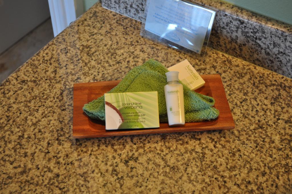 Honomu ザ パームズ クリフ ハウス  Bed & Breakfast エクステリア 写真